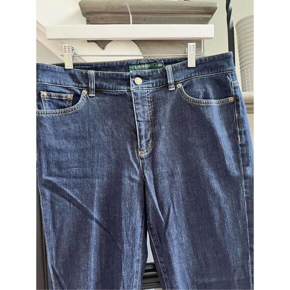 Lauren Ralph Lauren Women’s Tapered Leg Jeans sz 10 EUC - Picture 2 of 8